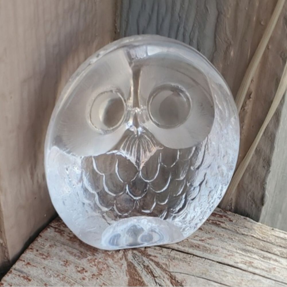 Mats Jonasson Crystal Owl – Sweden, Etched Wildlife Art